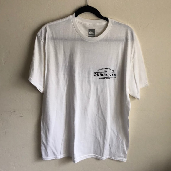 Men’s white Quicksilver tee. - Picture 1 of 3